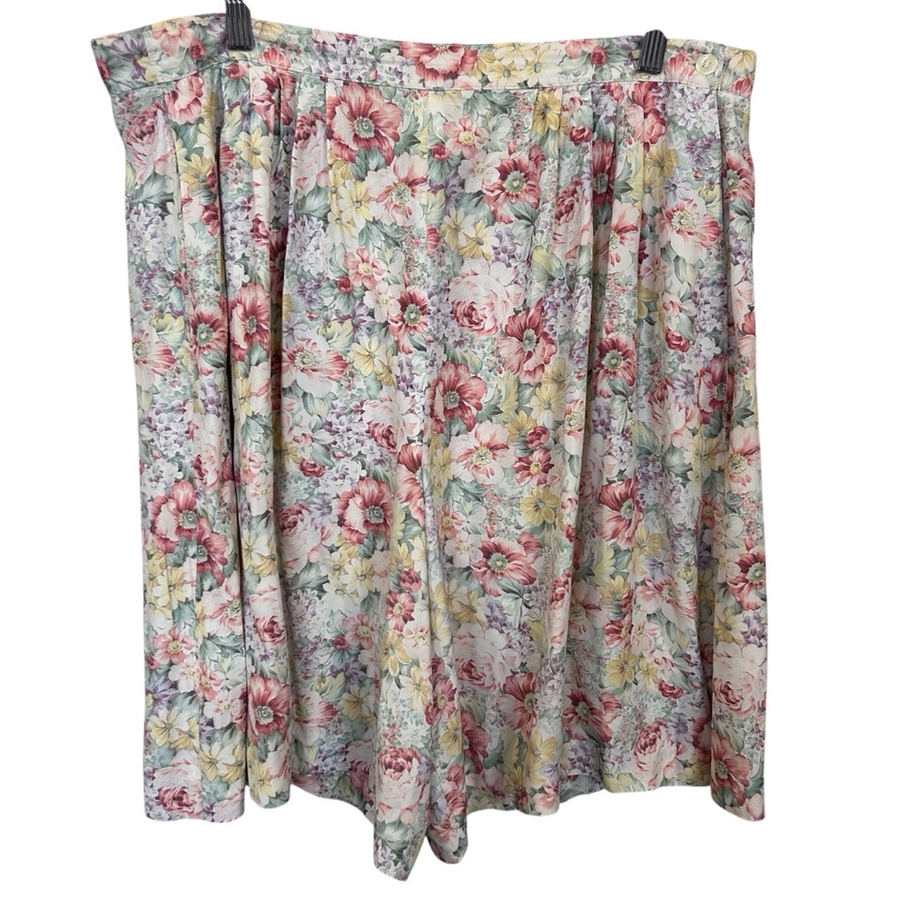 Susan Bristol Petite Floral Pink Roses Rayon‎ Pull On Shorts Side Button Vtg 14